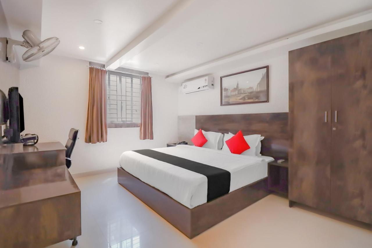 Capital O Royal Galaxy Finesse Near Phoenix Marketcity Bangalore Bagian luar foto
